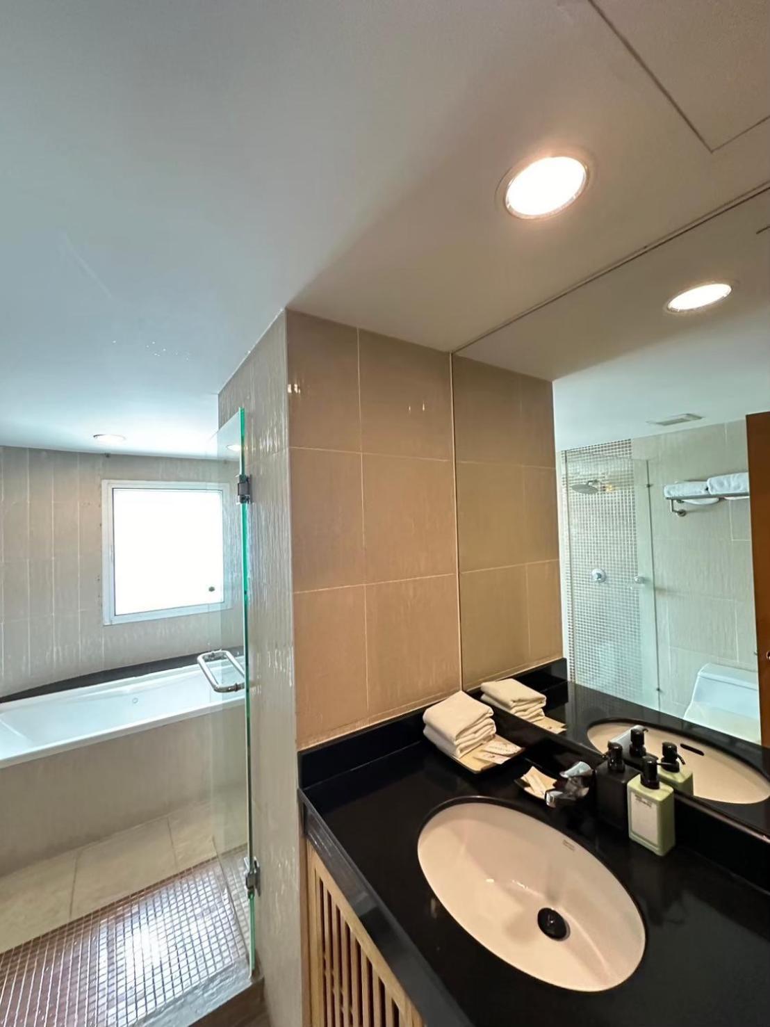 בנגקוק S.M. Grande Residence מראה חיצוני תמונה